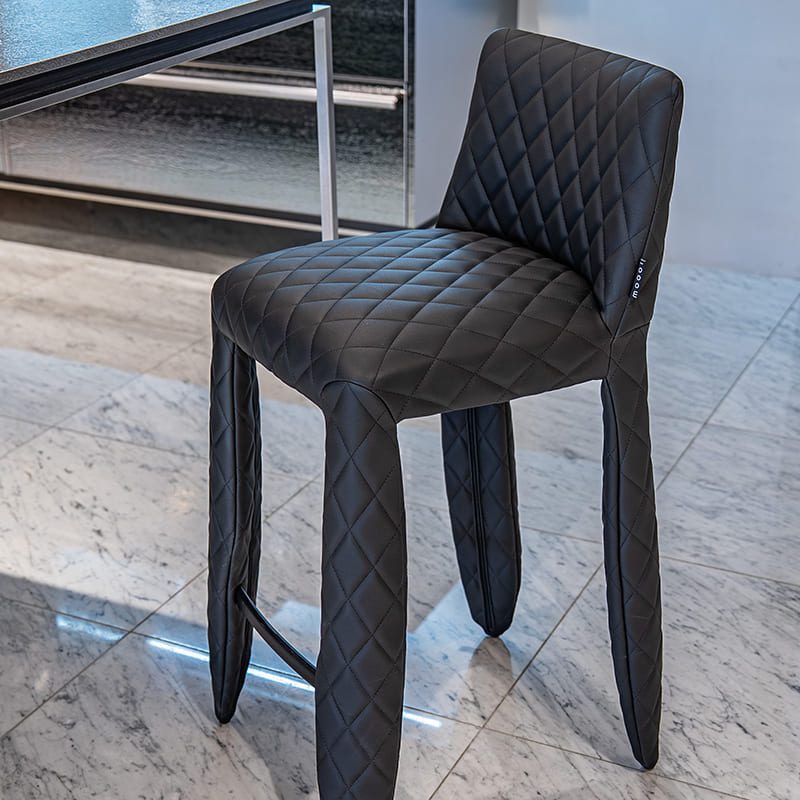 moooi | モーイ「モンスターバースツール ロー」グリーン モンスターバースツール ロー｜moooi Japan｜モーイオフィシャル