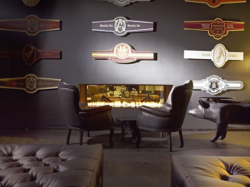 ピッグテーブル｜moooi Japan｜モーイオフィシャルサイト｜照明 家具